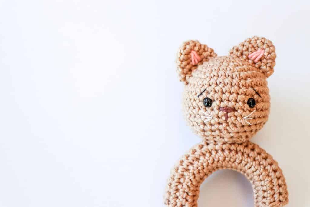 crochet kitten rattle pattern