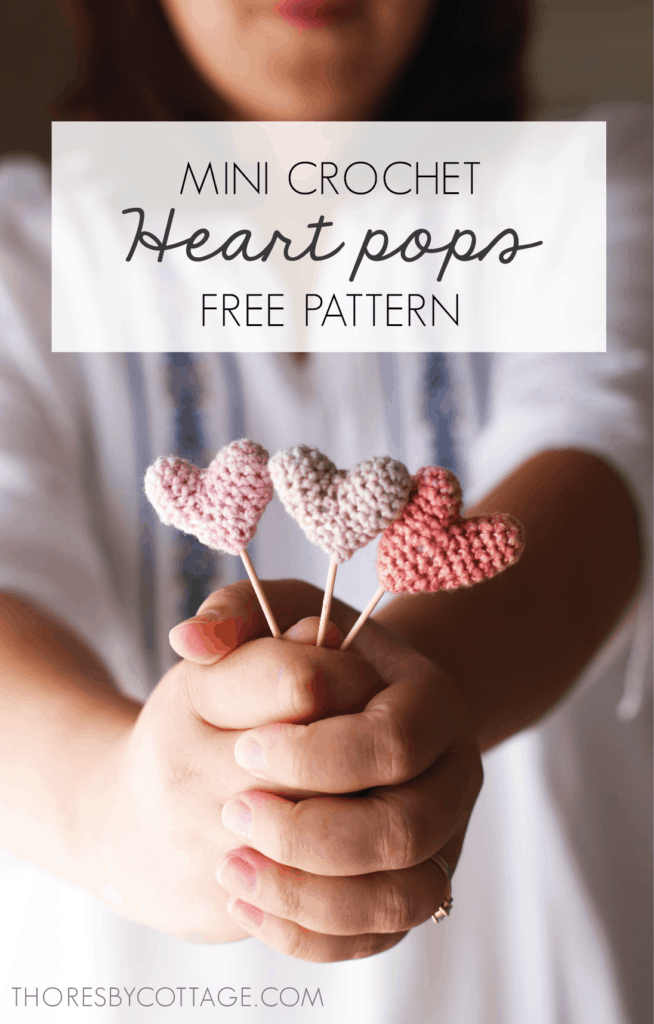 Mini crochet heart pop | free pattern