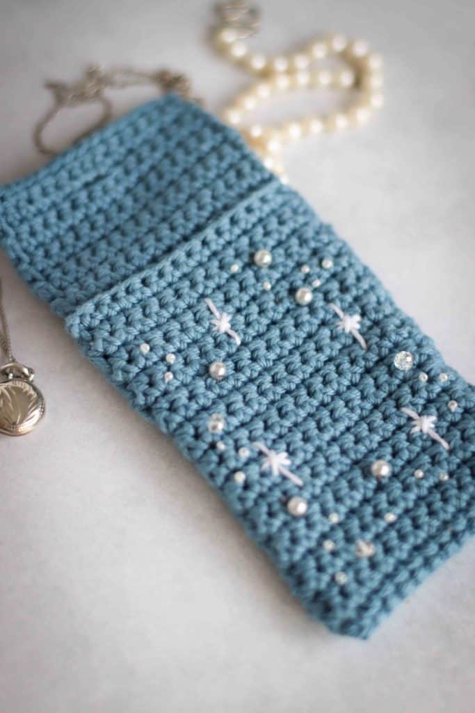 crochet pouch pattern small crocheted jewelry pouch with starry embroidery