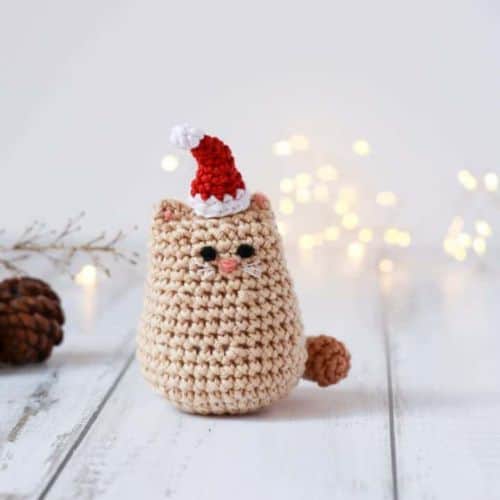 Itty Bitty Angel Kitty | Crochet Angel Cat Pattern Christmas cat crochet pattern