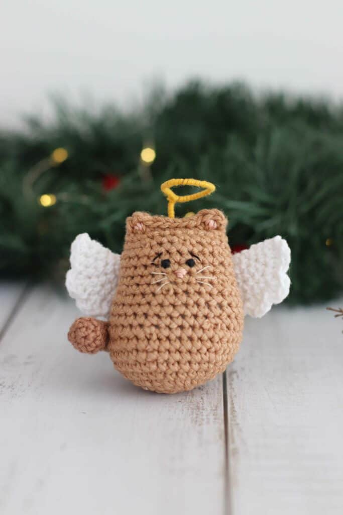 Itty Bitty Angel Kitty | Crochet Angel Cat Pattern Itty Bitty Angel Kitty | Crochet Angel Cat Pattern